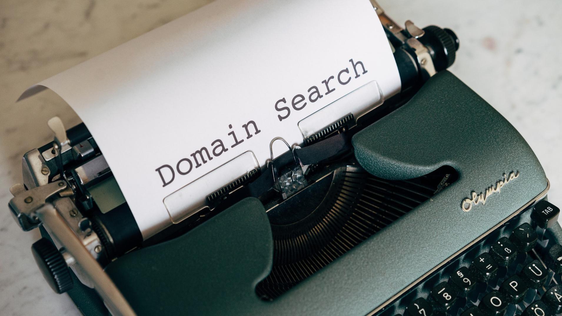 Qué extensión de dominio es mejor para el SEO de mi web